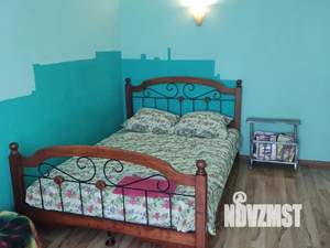 Студия квартира, посуточно, 28м2, 5/9 этаж