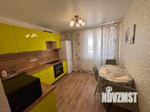 2-к квартира, посуточно, 62м2, 17/25 этаж