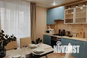 1-к квартира, посуточно, 41м2, 4/10 этаж