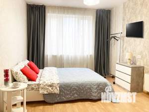 2-к квартира, посуточно, 54м2, 7/17 этаж