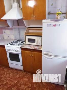 1-к квартира, посуточно, 35м2, 4/9 этаж