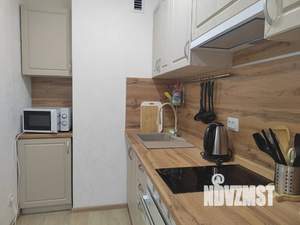 1-к квартира, посуточно, 30м2, 7/10 этаж