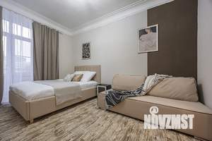 1-к квартира, посуточно, 37м2, 4/7 этаж