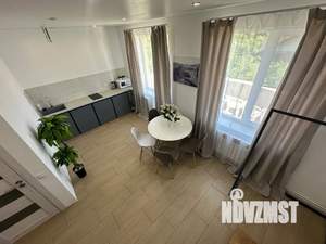 1-к квартира, посуточно, 85м2, 3/3 этаж