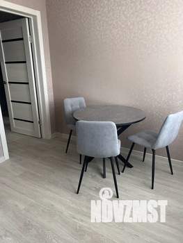 1-к квартира, посуточно, 35м2, 12/25 этаж