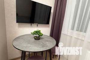 1-к квартира, посуточно, 40м2, 22/25 этаж