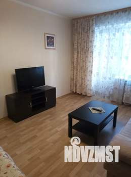 1-к квартира, посуточно, 32м2, 3/10 этаж
