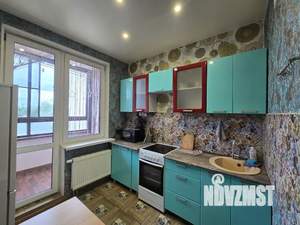 1-к квартира, посуточно, 35м2, 4/25 этаж