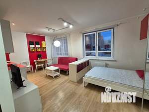 Студия квартира, посуточно, 32м2, 1/25 этаж