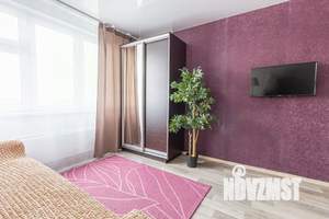 1-к квартира, посуточно, 40м2, 1/1 этаж