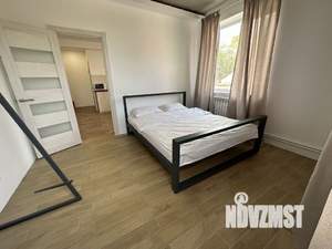 1-к квартира, посуточно, 33м2, 1/1 этаж