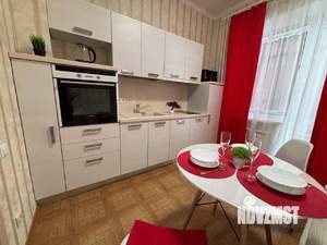 1-к квартира, посуточно, 60м2, 1/1 этаж