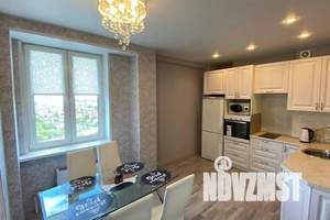 2-к квартира, посуточно, 60м2, 17/17 этаж