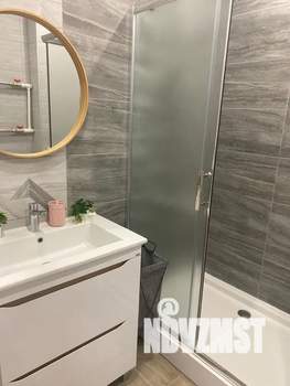 1-к квартира, посуточно, 43м2, 4/10 этаж