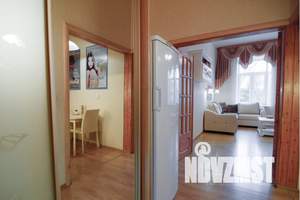 1-к квартира, посуточно, 50м2, 2/3 этаж