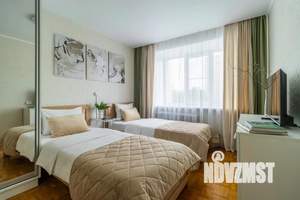 3-к квартира, посуточно, 60м2, 1/1 этаж