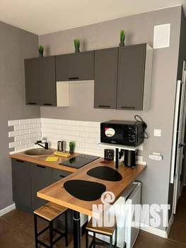 Студия квартира, посуточно, 21м2, 1/10 этаж