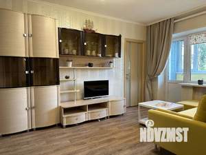 2-к квартира, посуточно, 40м2, 5/5 этаж