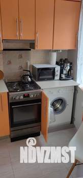 2-к квартира, посуточно, 41м2, 3/5 этаж