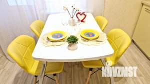 1-к квартира, посуточно, 42м2, 1/1 этаж