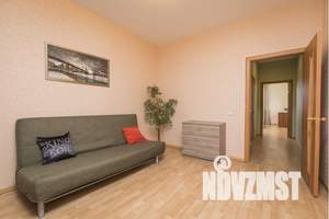 3-к квартира, посуточно, 90м2, 9/17 этаж