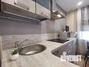 1-к квартира, посуточно, 46м2, 1/1 этаж