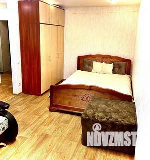 1-к квартира, посуточно, 32м2, 1/1 этаж