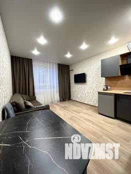 Студия квартира, посуточно, 25м2, 4/7 этаж