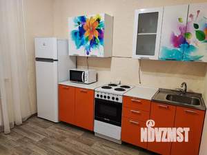 1-к квартира, посуточно, 41м2, 3/17 этаж