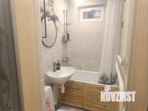 Студия квартира, посуточно, 32м2, 3/9 этаж