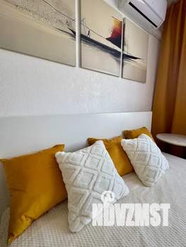 1-к квартира, посуточно, 35м2, 4/10 этаж
