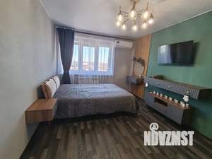 1-к квартира, посуточно, 34м2, 18/25 этаж