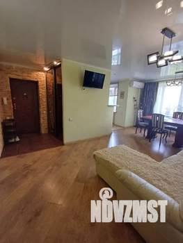 2-к квартира, посуточно, 65м2, 5/10 этаж