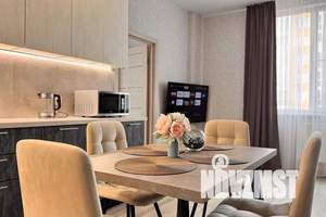 3-к квартира, посуточно, 73м2, 13/22 этаж