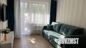 2-к квартира, посуточно, 44м2, 1/1 этаж