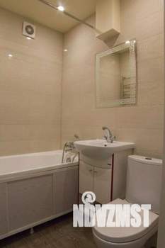 1-к квартира, посуточно, 39м2, 1/1 этаж