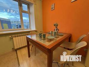 3-к квартира, посуточно, 100м2, 1/1 этаж