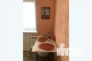 2-к квартира, посуточно, 42м2, 3/5 этаж