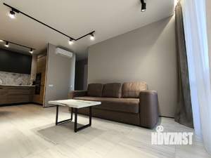 1-к квартира, посуточно, 43м2, 8/25 этаж