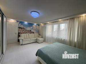 2-к квартира, посуточно, 68м2, 1/1 этаж