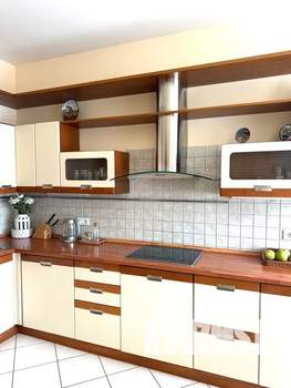 2-к квартира, посуточно, 80м2, 3/6 этаж