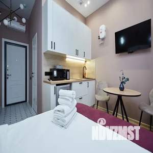 Студия квартира, посуточно, 24м2, 1/6 этаж