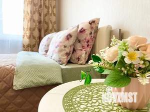 1-к квартира, посуточно, 42м2, 1/1 этаж
