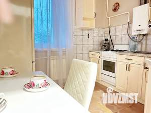 2-к квартира, посуточно, 39м2, 1/3 этаж