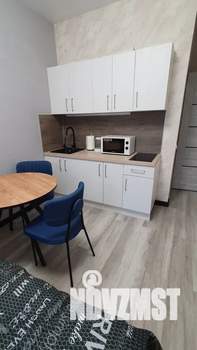 Студия квартира, посуточно, 17м2, 4/5 этаж