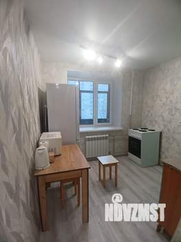 1-к квартира, посуточно, 38м2, 4/10 этаж