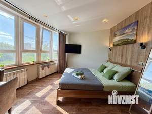 Студия квартира, посуточно, 40м2, 3/19 этаж