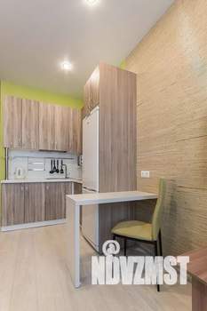 Студия квартира, посуточно, 25м2, 2/19 этаж