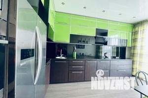 3-к квартира, посуточно, 80м2, 4/27 этаж