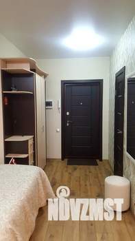 Студия квартира, посуточно, 30м2, 13/24 этаж